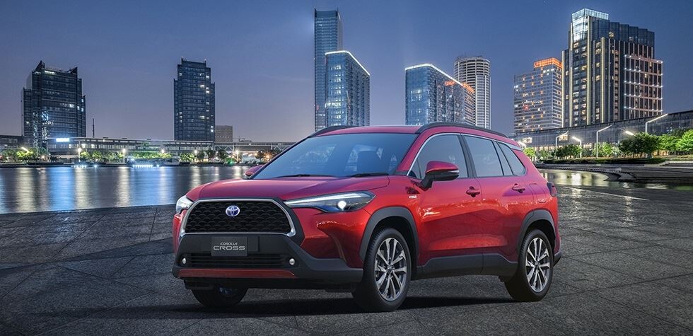 than-xe-toyota-corolla-cross-2023-tai-thai-lan-muaxegiatot-vn