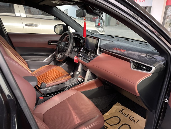 toyota-cross-v-black-da-qua-su-dung-bac-giang-11