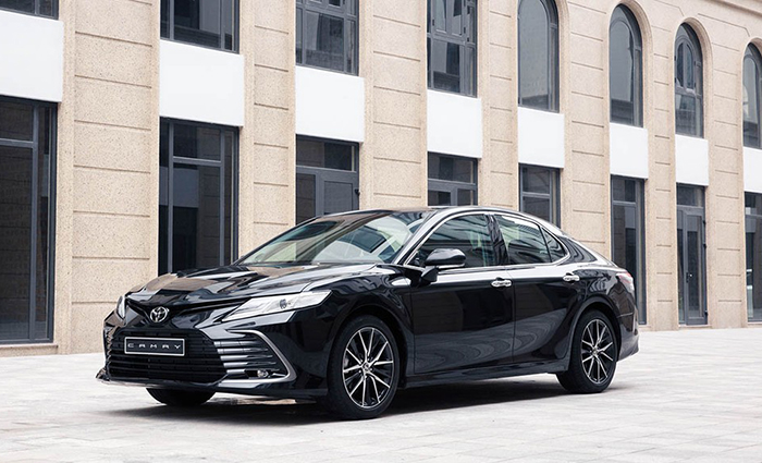 Đầu xe Camry 2.5Q