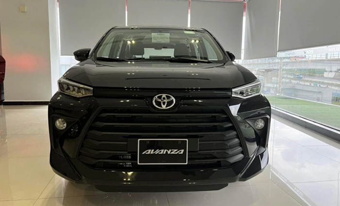 dau xe avanza premio mt