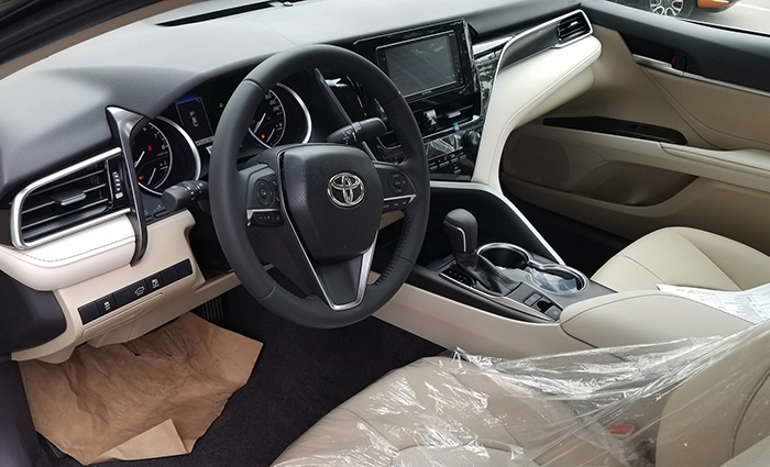Ghế ngồi Camry 2.0G