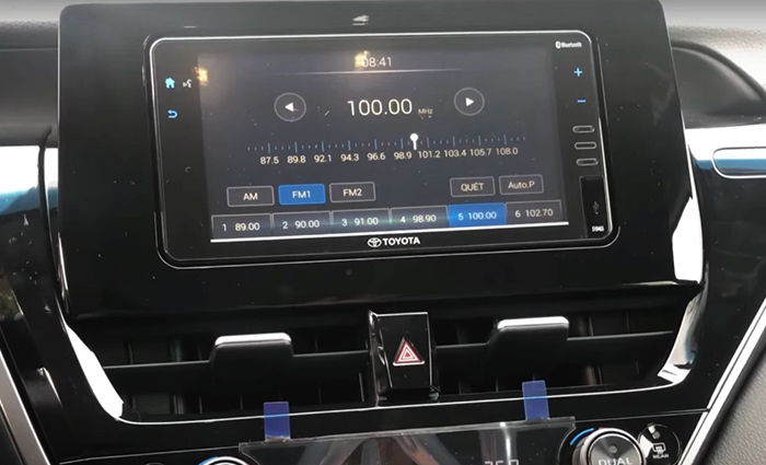 Màn hình giải trí Camry 2.0G